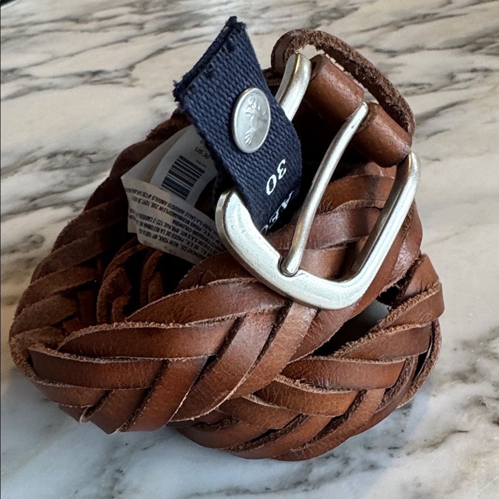 American Eagle Outfitters Woven Leather Belt size 30